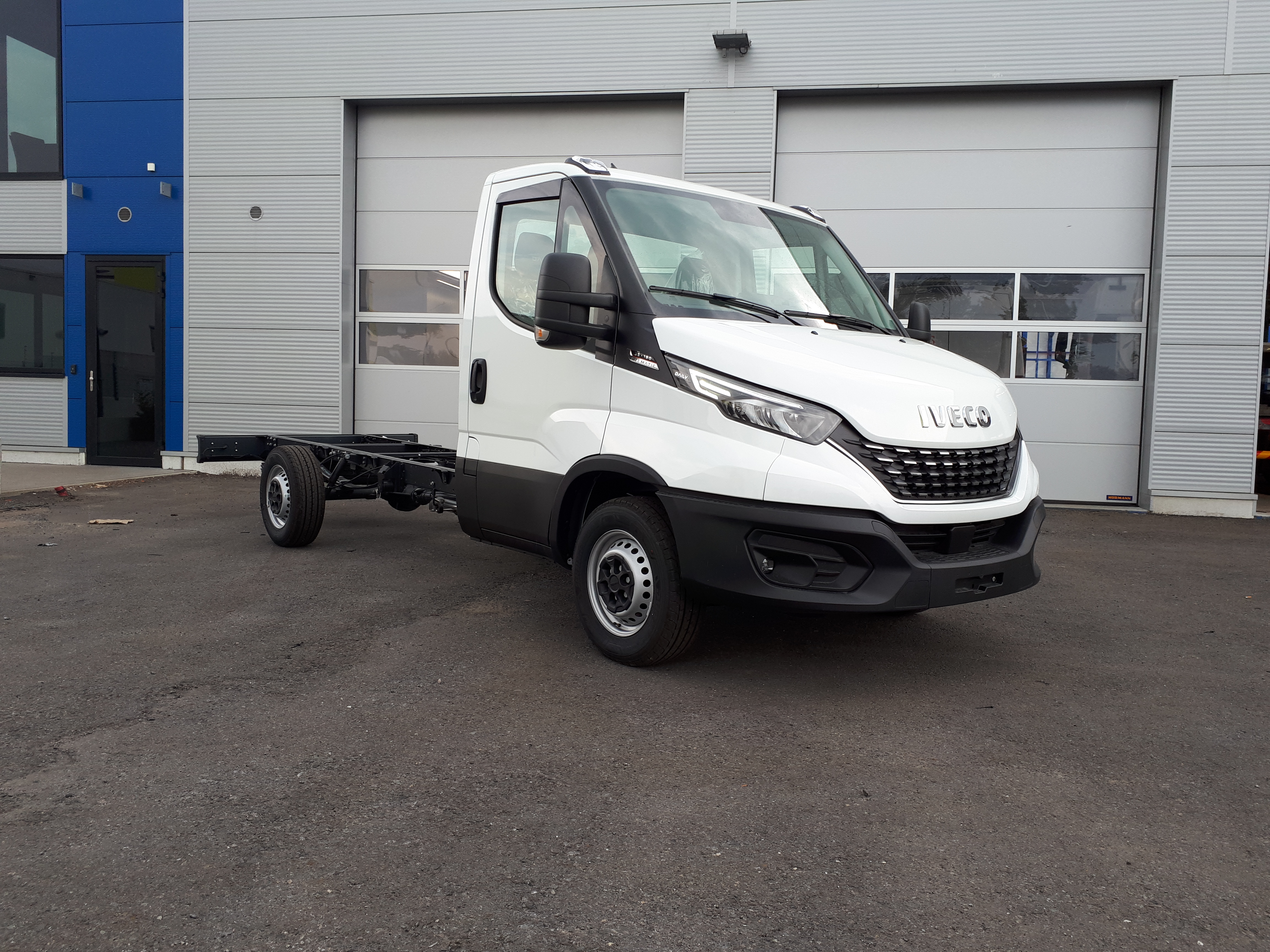 IVECO DAILY 35S18HA8?width=462